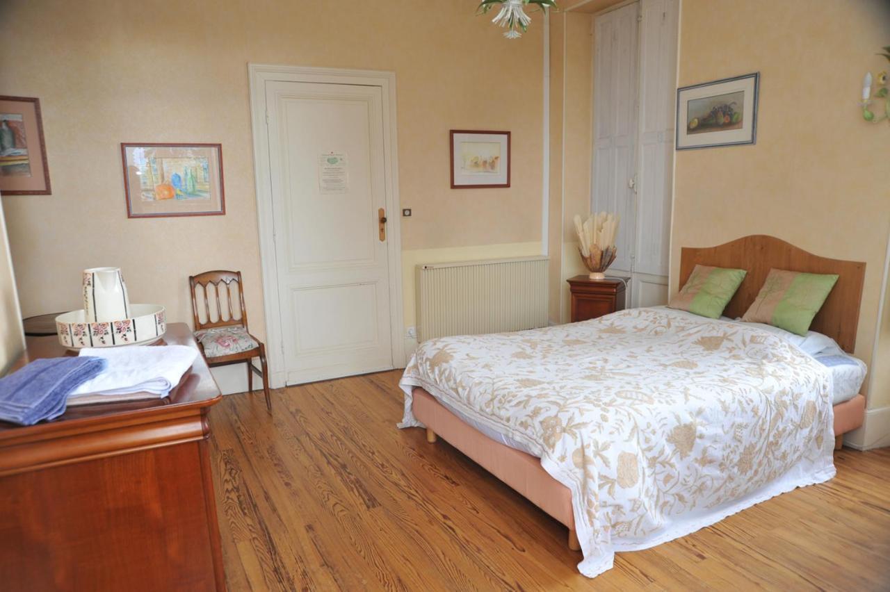 Chambres & Studios Chateau Saint Vincent Bazas Exteriör bild
